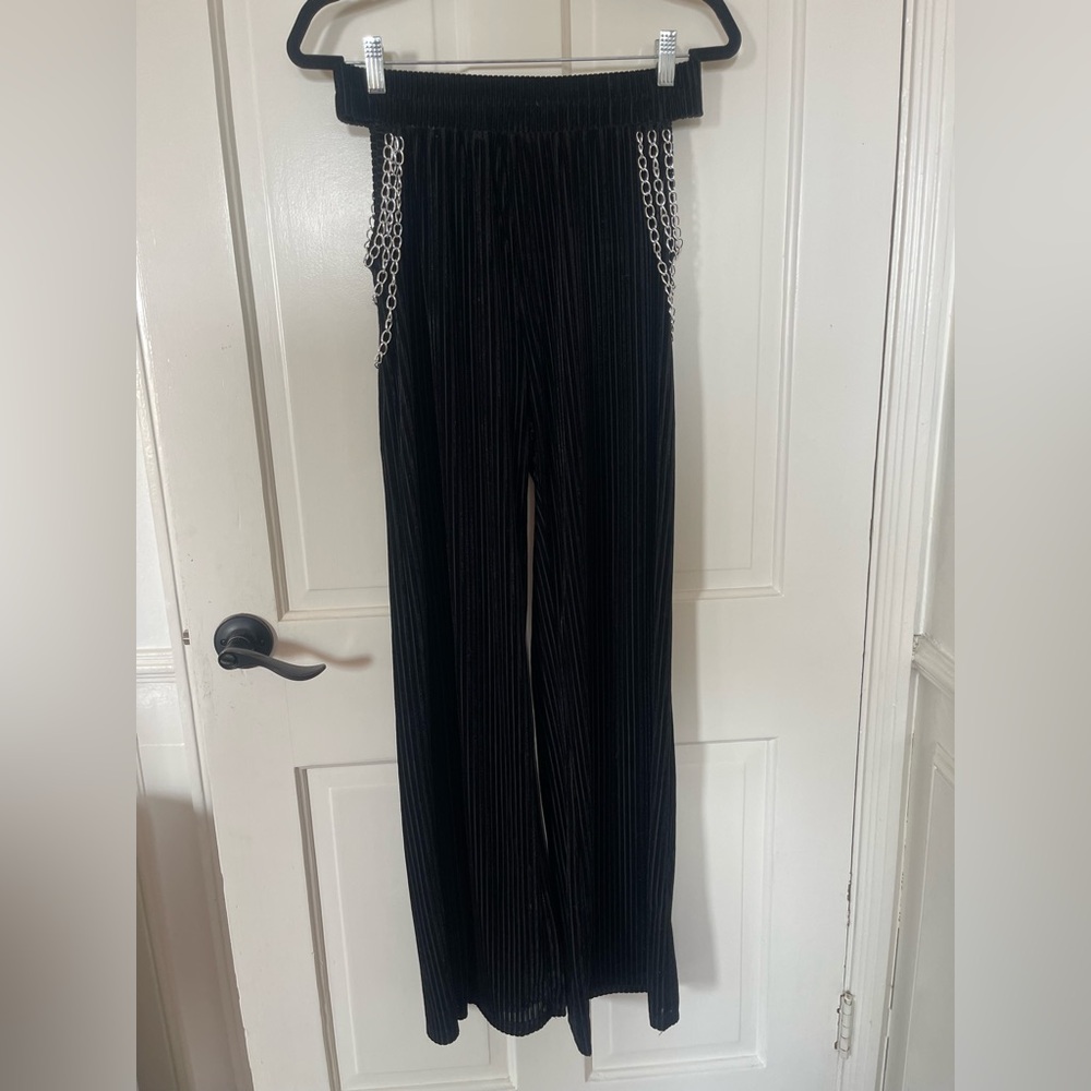 Chic Black Chain-Detail Pants